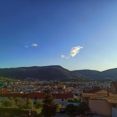 Apartman Estrella *
